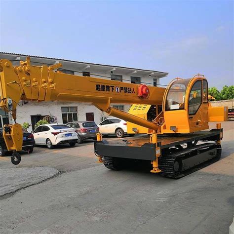 Xcmg Xgc T Ton Telescopic Boom Crawler Crane Autocar