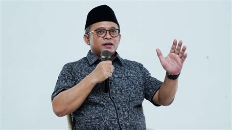 Stafsus Menag Ini Berharap Madrasah Berikan Respons Positif