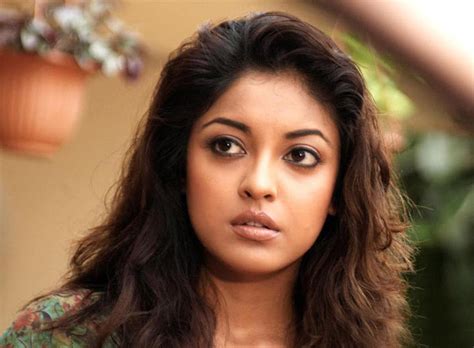 Hot Tanushree Dutta Photos Latest Bollywood Glitz Hot Bollywood Actress