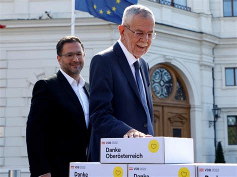 VdB: Wahlkampfleiter hat Corona - Politik -- VOL.AT