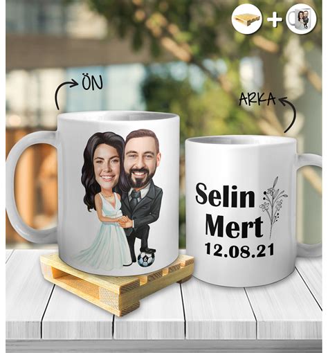 Kişiye Özel Fotoğraflı İsimli Gelin Damat Karikatür Tasarım Beyaz Kupa