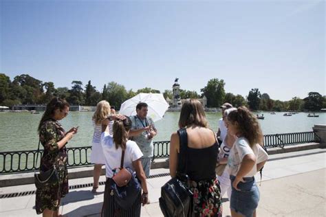 Madrid: 1.5-Hour Retiro Park Guided Walking Tour | GetYourGuide