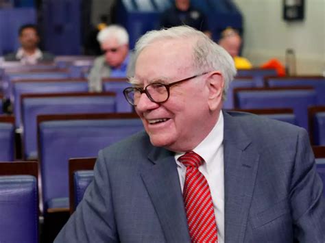 Warren Buffett Thinks Working Just To Beef Up Your Resume Is Like