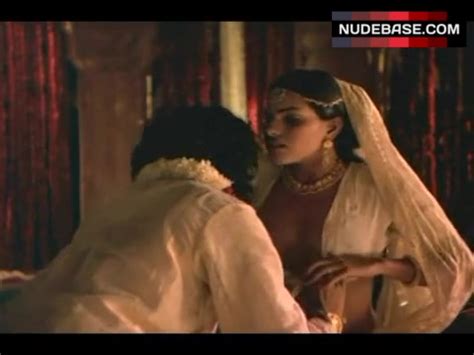 Sarita Choudhury Sex Scene Kama Sutra A Tale Of Love 1 05 NudeBase