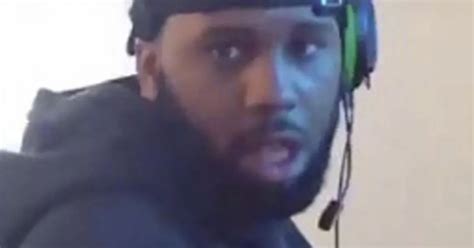 Naked Challenge Sees People Surprising Distracted Partners With Priceless Results The Mirror