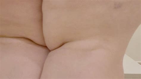 Introducing To Heavy Trampling 01 Isah BBW C Trampling NO Edit STEP TO A PULP Clips4sale