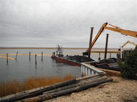 Dredging - Chicago Underwater
