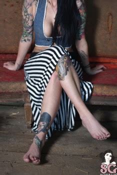 Emo Punk Goth Scene Girls Posing Nude Su1cide Girls