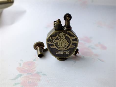 Сделал зажигалку на тему фоллаут | Пикабу