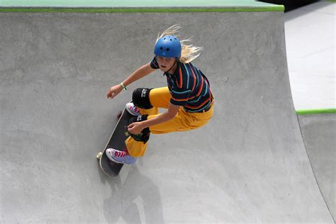 Skateboarder Bryce Wettstein Isn’t in It for the Gold | Glamour