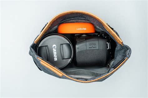 Peak Design Field Pouch V2 Review | Pack Hacker