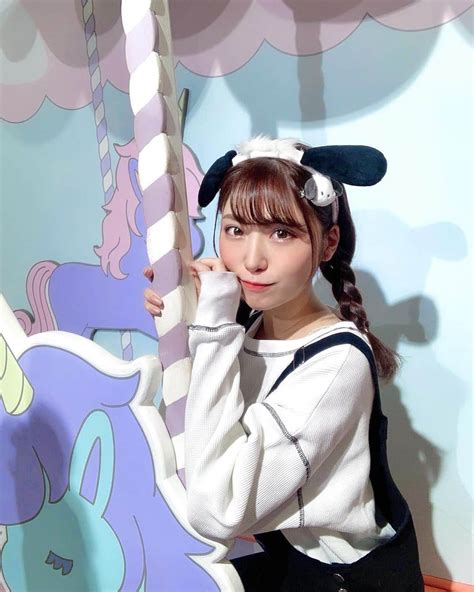 藤田みゆさんのインスタグラム写真 藤田みゆinstagram 「今日はサンリオピューロランドに行ってきたよ🥰🌈 私が大好きなポチャッコに