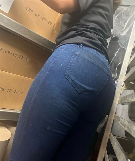 Must See Managers Phat Ass Tight Jeans Forum