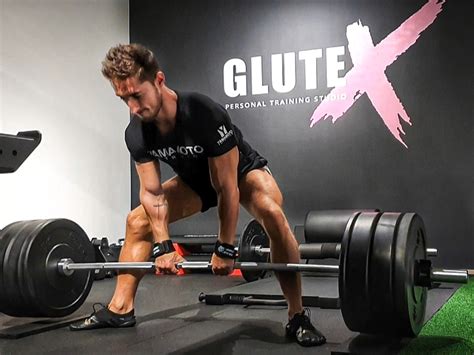 Glutes training: theories and exercises to improve the effectiveness