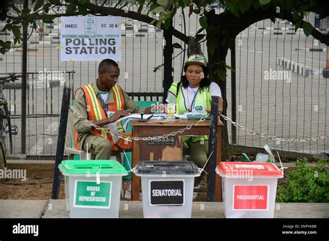 Lagos, Nigeria. 25th Feb, 2023. INEC officials await voters during the ...