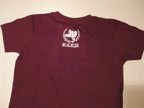 CAMISETA REBEL CLASS ANTIFA CREW GRANATE CHICA Potencial Hardcore