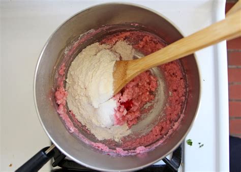 Make blinged-up playdough – Art. Play. Children. Learning.