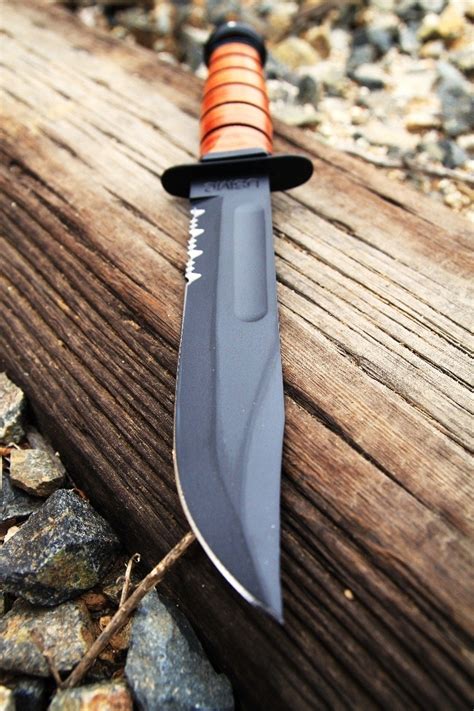 Оружейная комната: нож KA-BAR | WARFACE