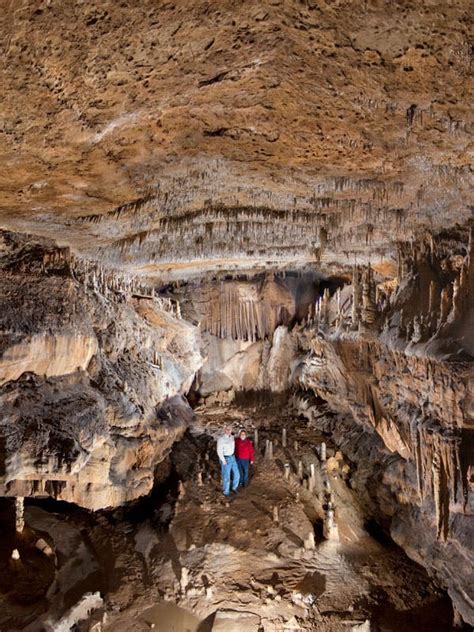 Crystal Palace - Marengo Cave, US National Landmark