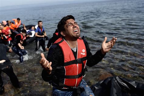 These Are The Most Powerful Photographs Of The Syrian Refugee Crisis In ...