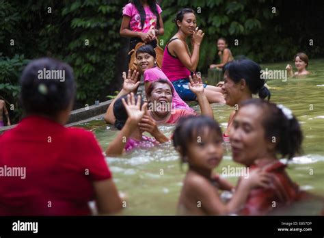 Bali Hot Springs Stock Photos Bali Hot Springs Stock Images Alamy
