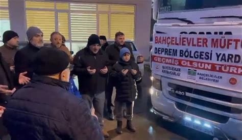 Deprem Bölgesi Yardım Tırı Dualarla Uğurlandı