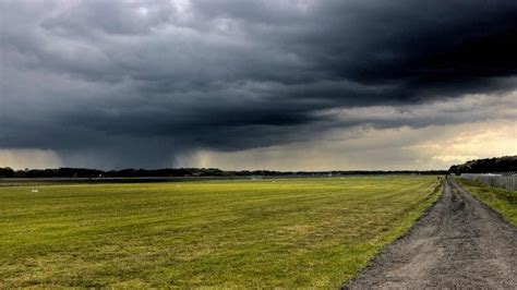 Ancora Maltempo In Italia Allerta Meteo Su Diverse Regioni