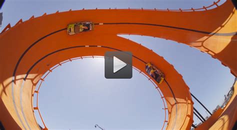 Hot Wheels Rompe R Cord Guinness Con La Pista Doble Desaf O En Tama O Real Auto Blog