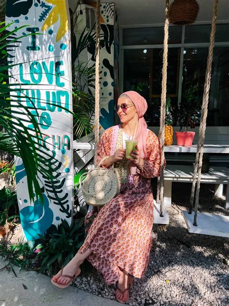 What To Wear in Qatar! Best Qatar Dress Code for Tourists