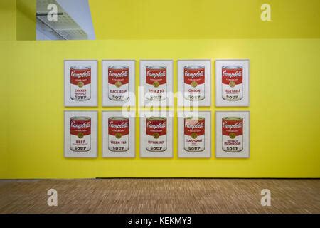 Campbell's Soup Cans (1962) by Andy Warhol in Museum of Modern Art ...