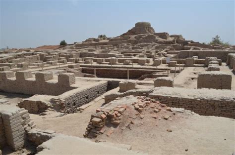 Mohenjodaro Harappa Archaeological Ruins Thetravelshots