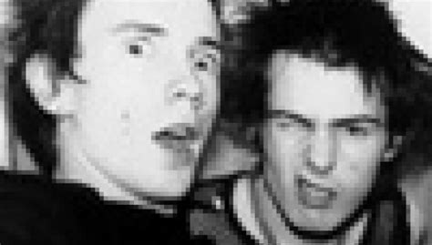 Обявяват къща на SEX PISTOLS за АРХЕОЛОГИЧЕСКИ ПАМЕТНИК Tangra Mega Rock