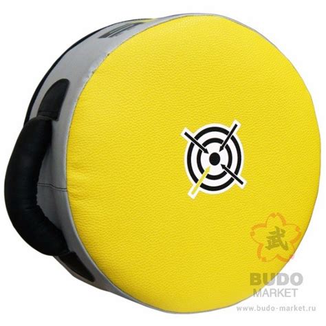 Круглая подушка для отработки ударов