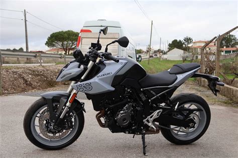 Suzuki GSX 8S Desconto 800 Eleita A Melhor Naked Do Ano 2024 Maceira OLX Pt