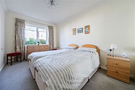 Priory Lodge Christchurch Churchill Sales And Lettings