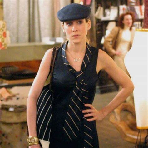 11 Outfits From Sex And The City Worn By Sara Jessica Parker And Kim Cattrall Which Are Must