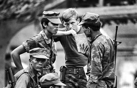 Marines and Vietnamese Working Together