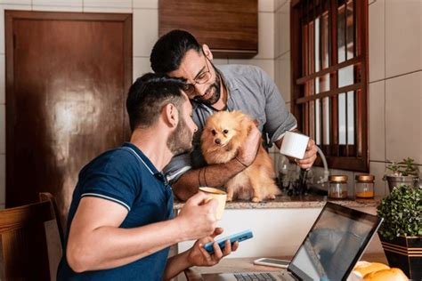 Categoría Dog man sex de imágenes fotos de stock e ilustraciones libres de regalías