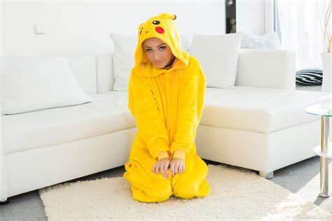 Lovely Empera Touching Her Pussy At Casting Photos