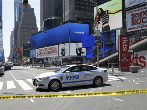 VIDEO Naked Man Pummels NYPD Police Cruiser