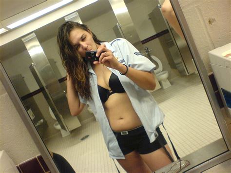 Sexy Teen Mirror Selfies 2 Tumblr L53xwzEohJ1qbs1jho1 1280 Porn Pic