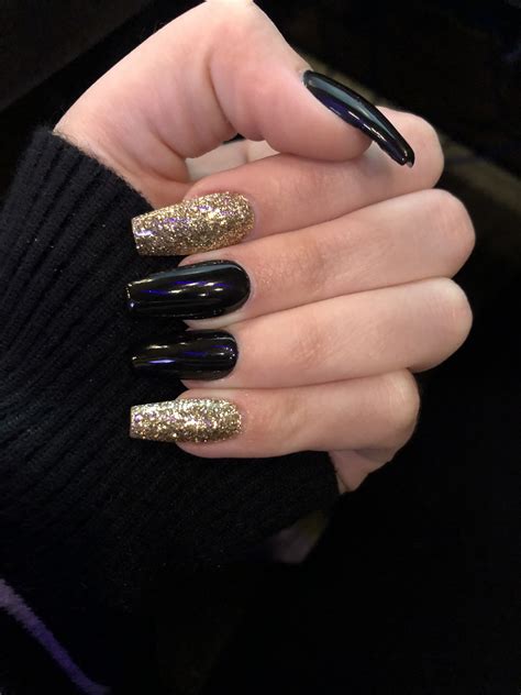 Black and Gold Coffin Nails | Black gold nails, Gold nails, Black