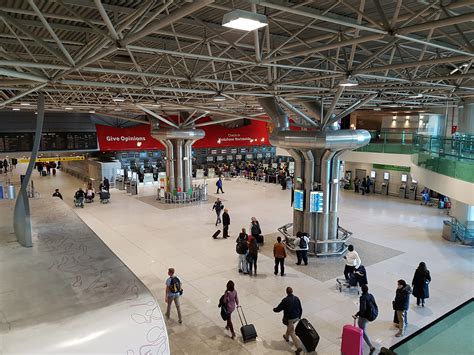 Lisbon Airport How Many Terminals at Sophie Peters blog