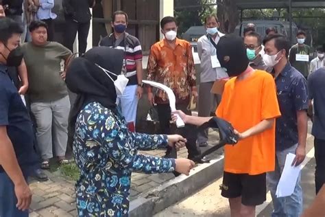 Rekonstruksi Pembacokan Wanita Muda Di Bekasi Terkuak Fakta Baru Kilat