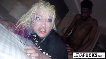 Gets Off The Snowy Streets By Anally Pleasing Her Pimp Xvideos