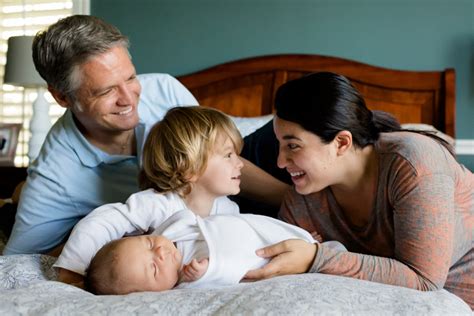 Fotos gratis hombre persona gente mujer padre niño juntos