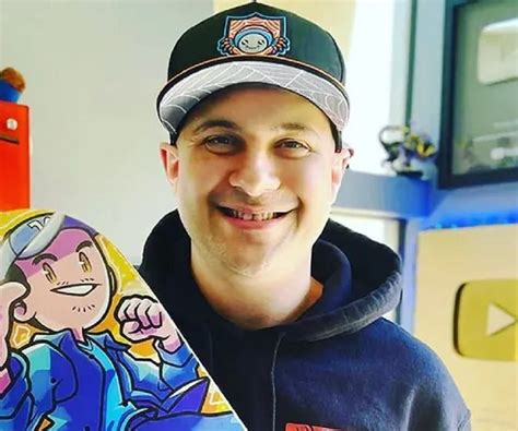 Kindly Keyin Bio – Facts & Family of the YouTube Star