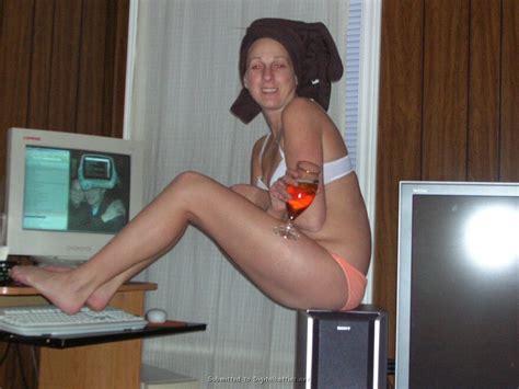 Milfs Moms Matures And Beautiful Teens Amateru In Lingerie 2 E3c5ee46eb8cbaaf4ab58b3f14e94a21