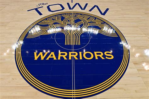 warriors planning  reopen san francisco arena   percent capacity