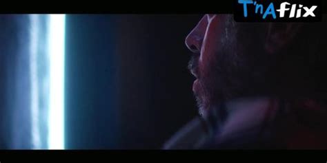 Caitlin Aase Bikini Scene In Revealer Tnaflix